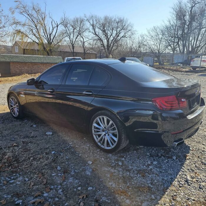 2012 BMW 5 series 550i Sedan 4D - Image 7