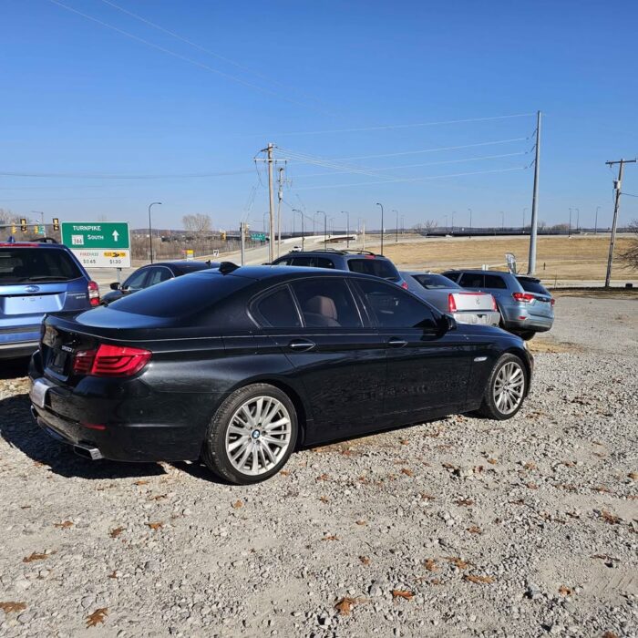 2012 BMW 5 series 550i Sedan 4D - Image 3